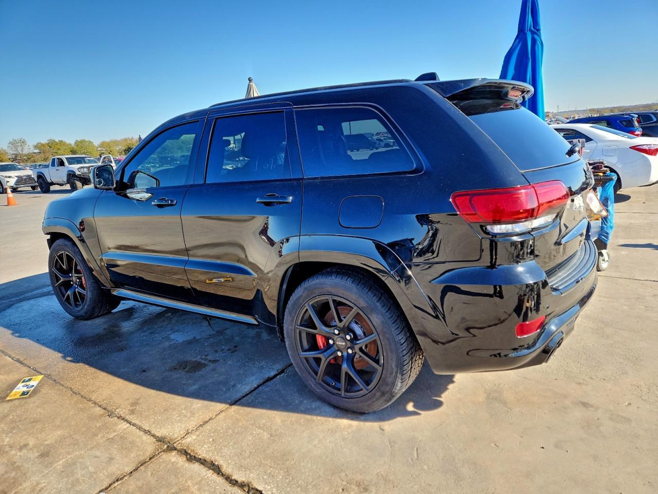 2019 Jeep Grand Cherokee Srt-8 - Image 2