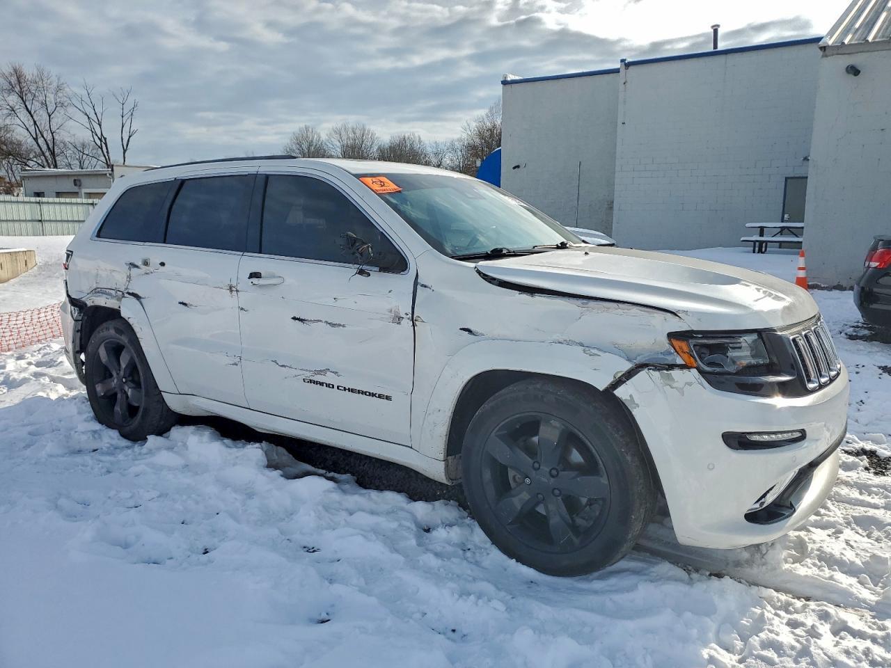 2016 Jeep Grand Cherokee Overland - Image 4