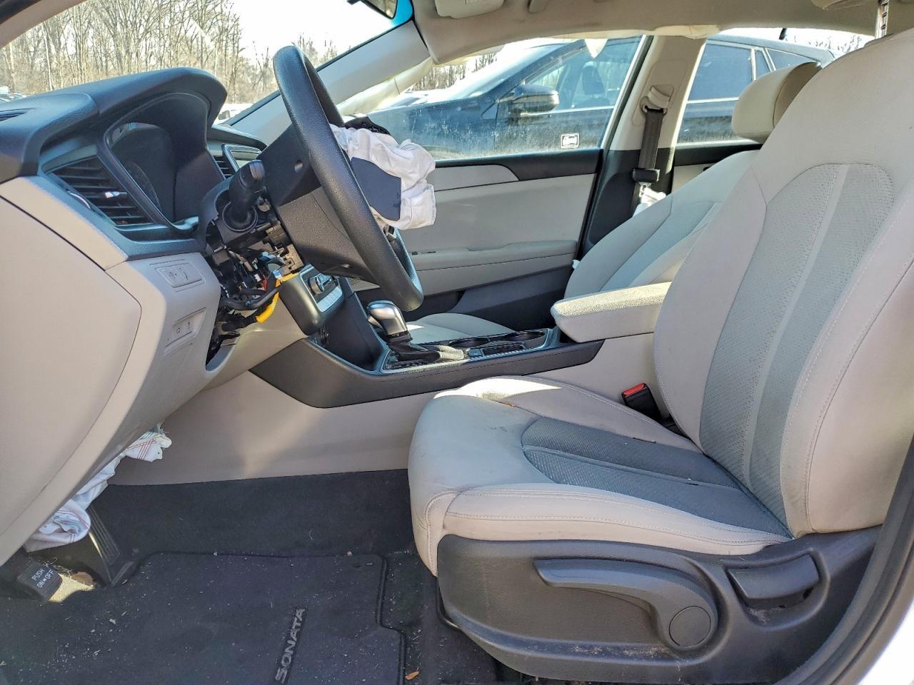 2019 Hyundai Sonata Se - Image 7