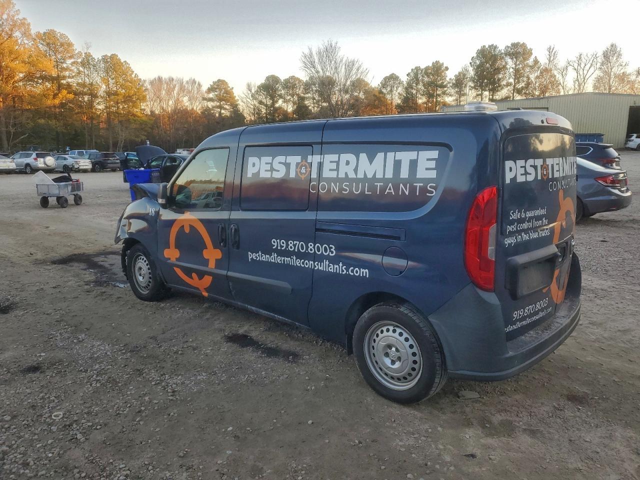 2018 Ram Promaster City Utility / Service Van - Image 2