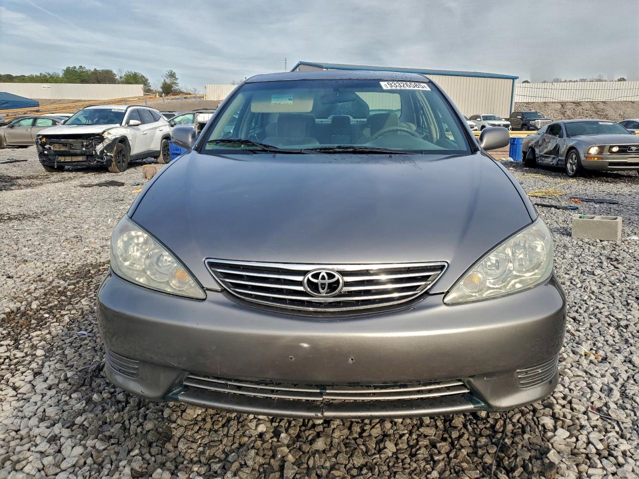 2005 Toyota Camry Le - Image 5