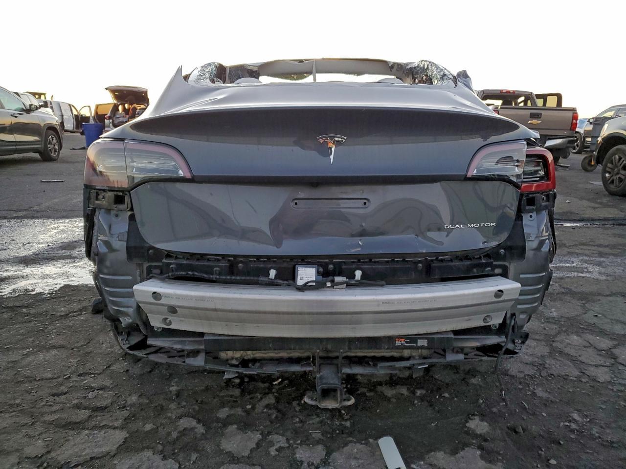 2022 Tesla Model 3 - Image 6