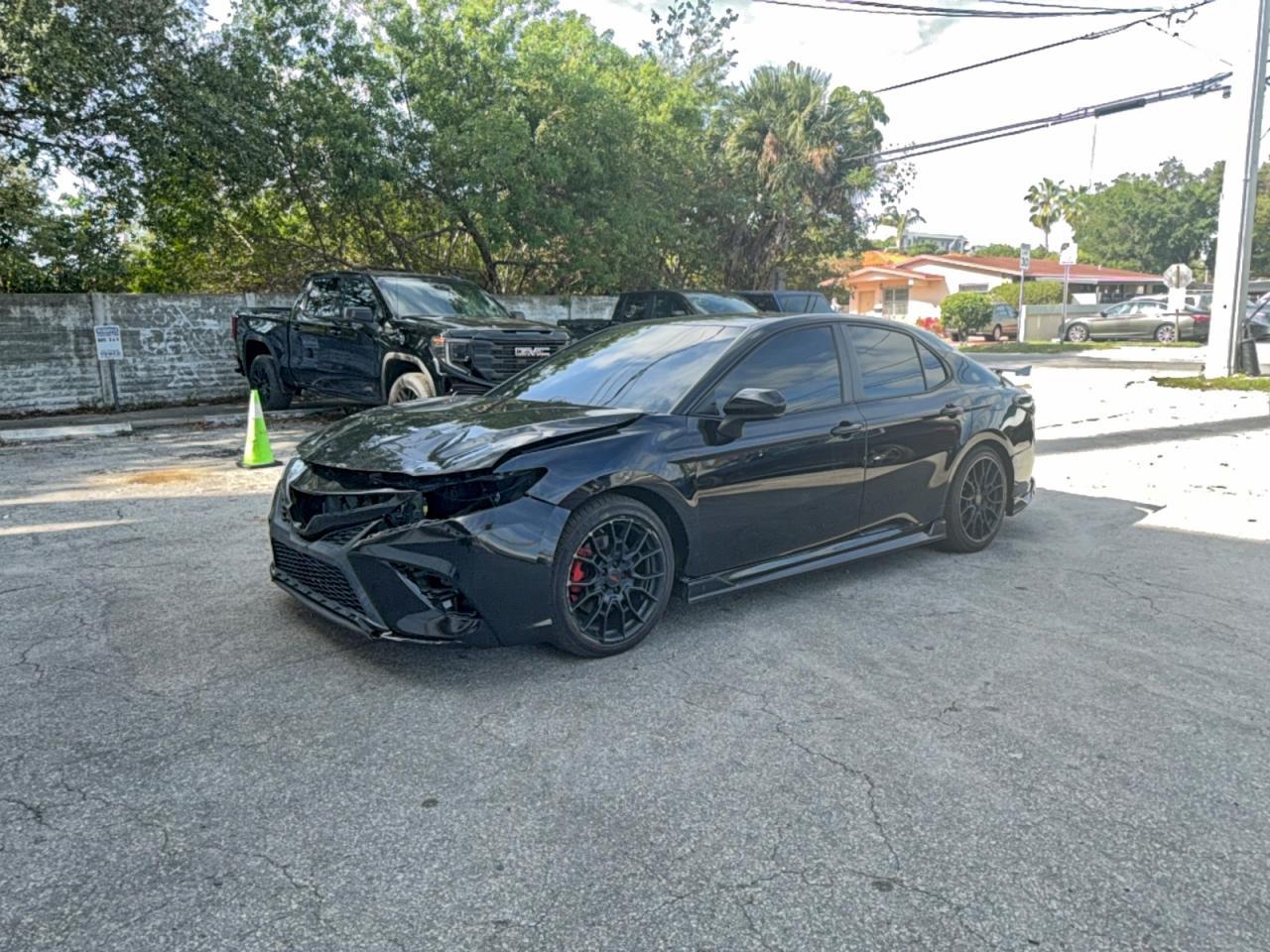 2022 Toyota Camry Trd - Фото 2