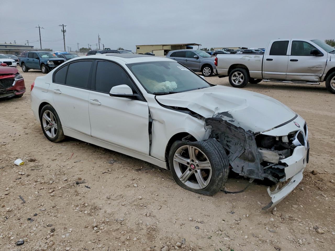 2013 BMW 328 Xi Sulev - Image 4