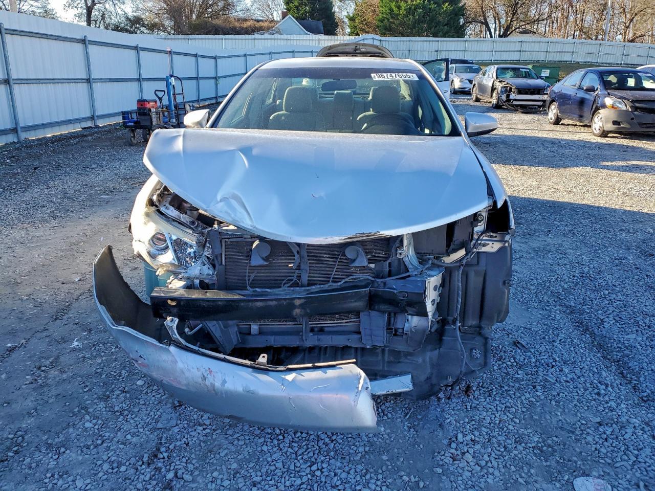2013 Toyota Camry L - Фото 5