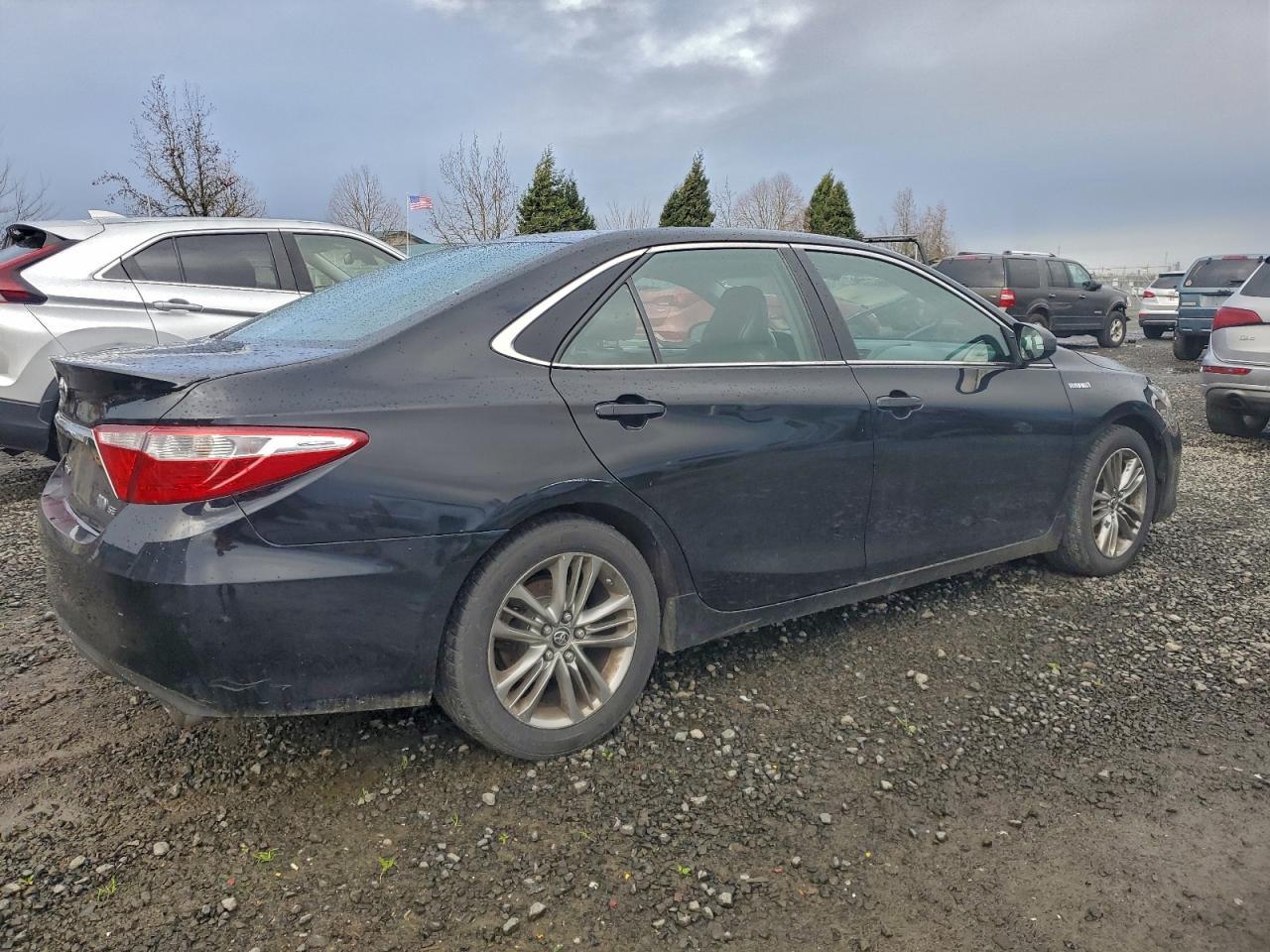 2015 Toyota Camry Hybrid - Фото 3