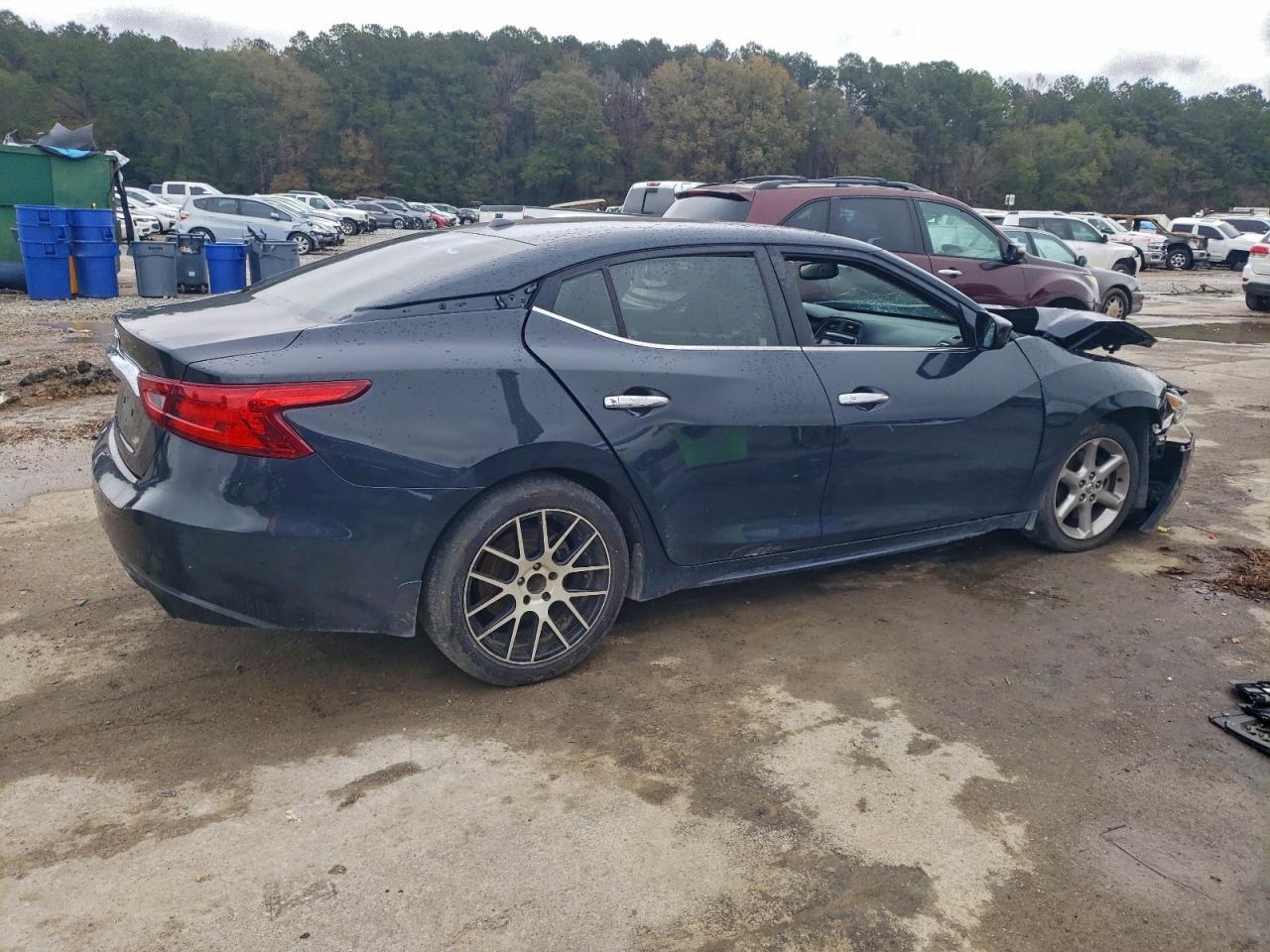2017 Nissan Maxima 3.5S - Фото 3