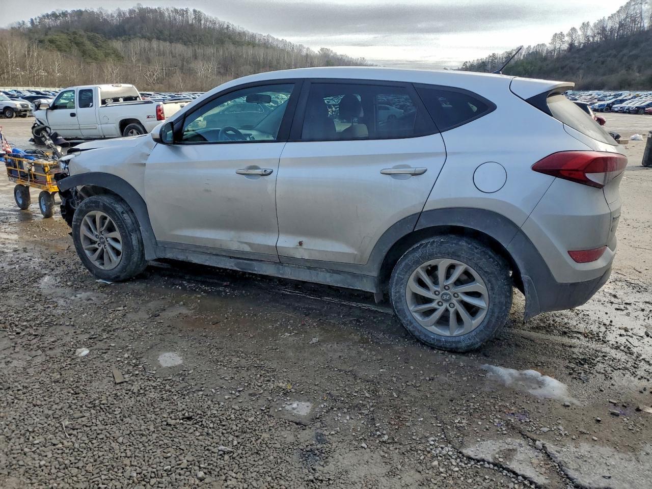 2018 Hyundai Tucson Se - Image 2