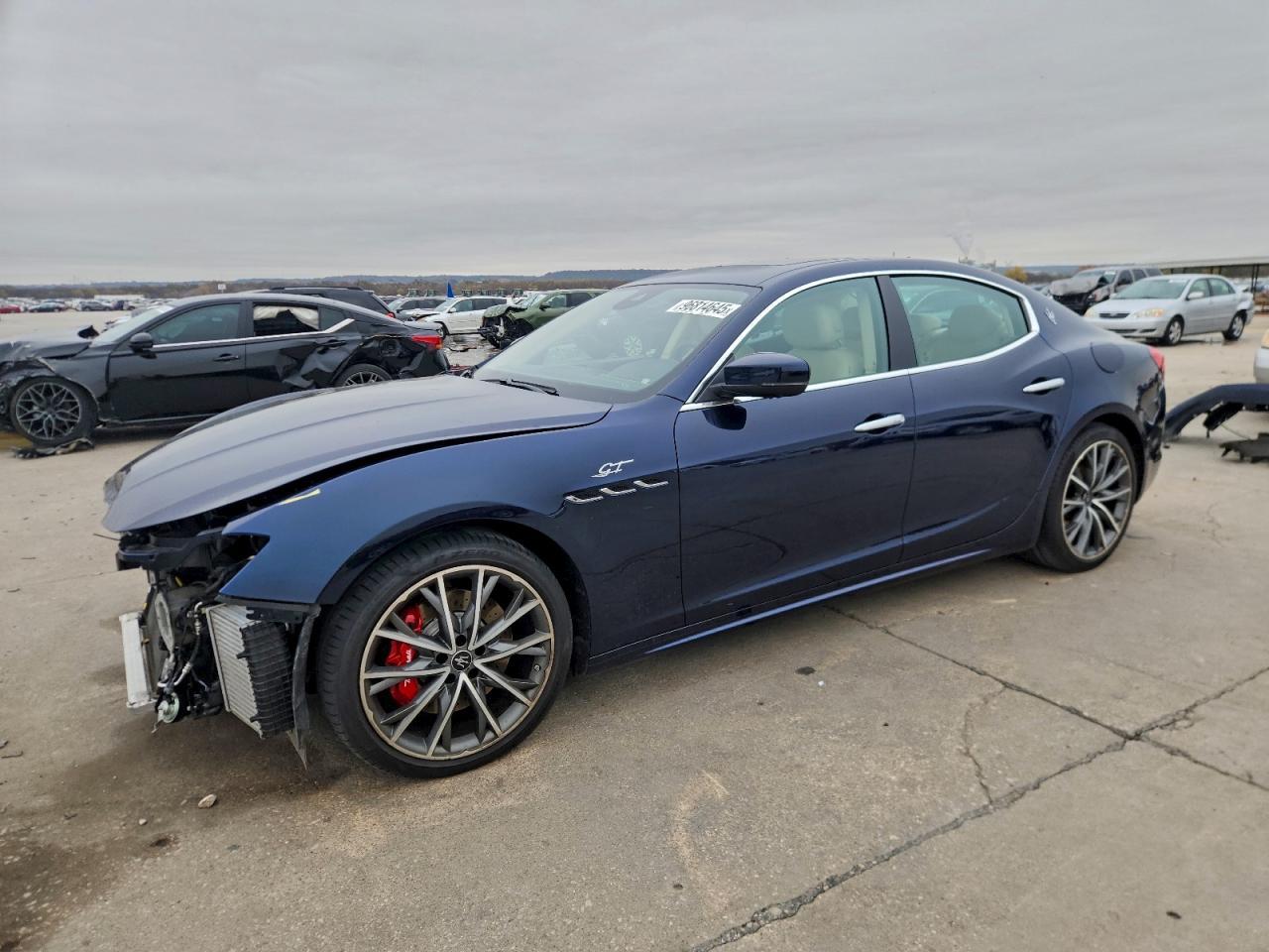 2022 Maserati Ghibli Base