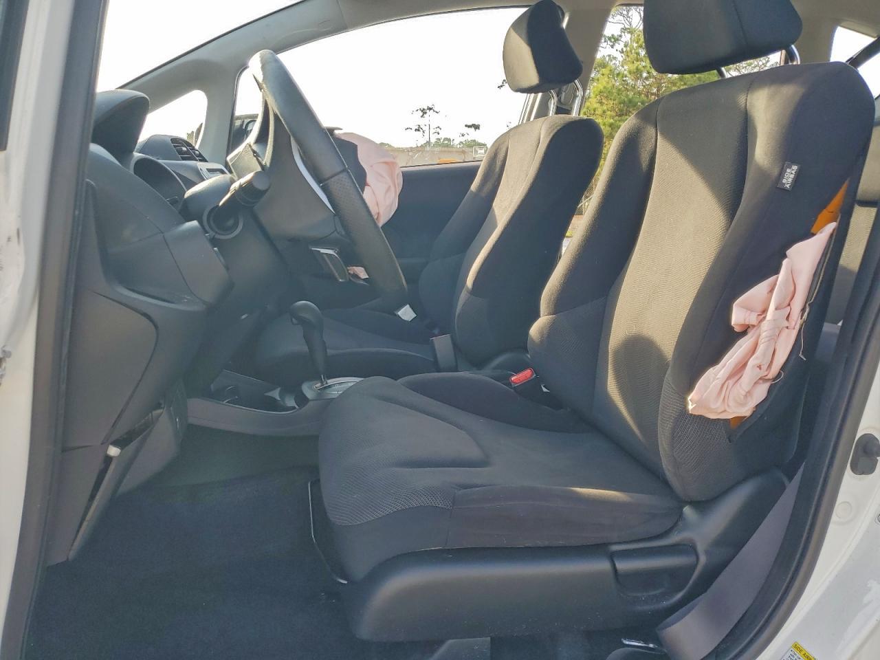 2011 Honda Fit Sport - Image 7