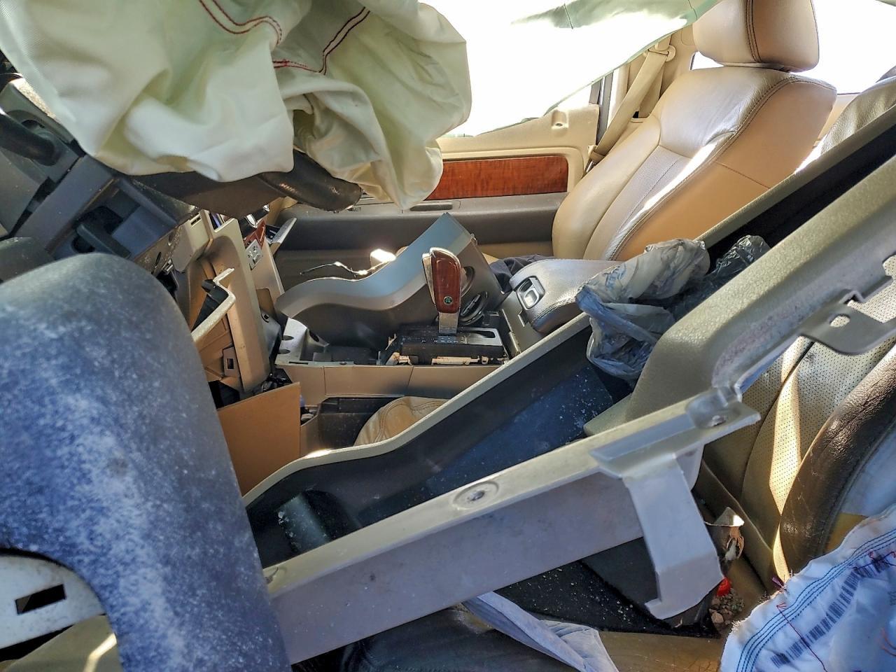 2010 Ford F150 - Image 7
