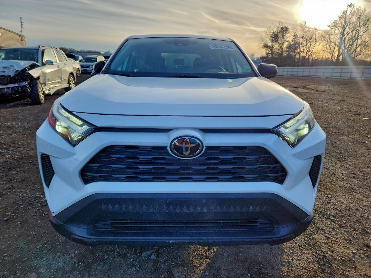 2023 Toyota Rav4 Le - Фото 5