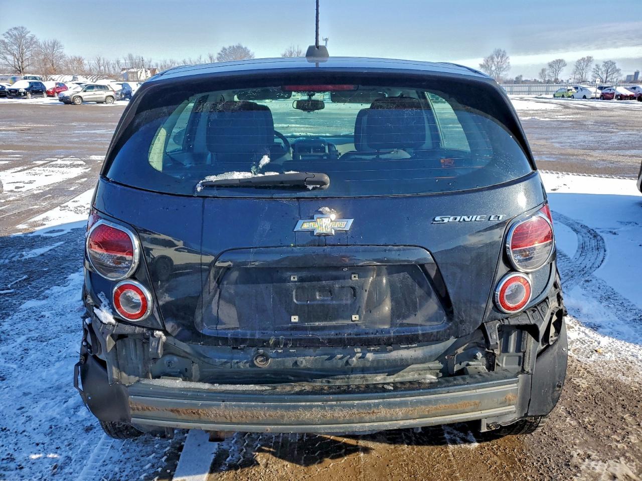 2015 Chevrolet Sonic Lt - Image 6