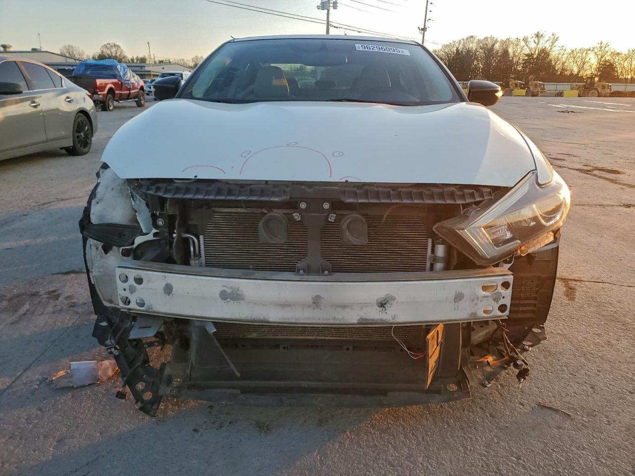 2017 Nissan Maxima 3.5S - Image 5