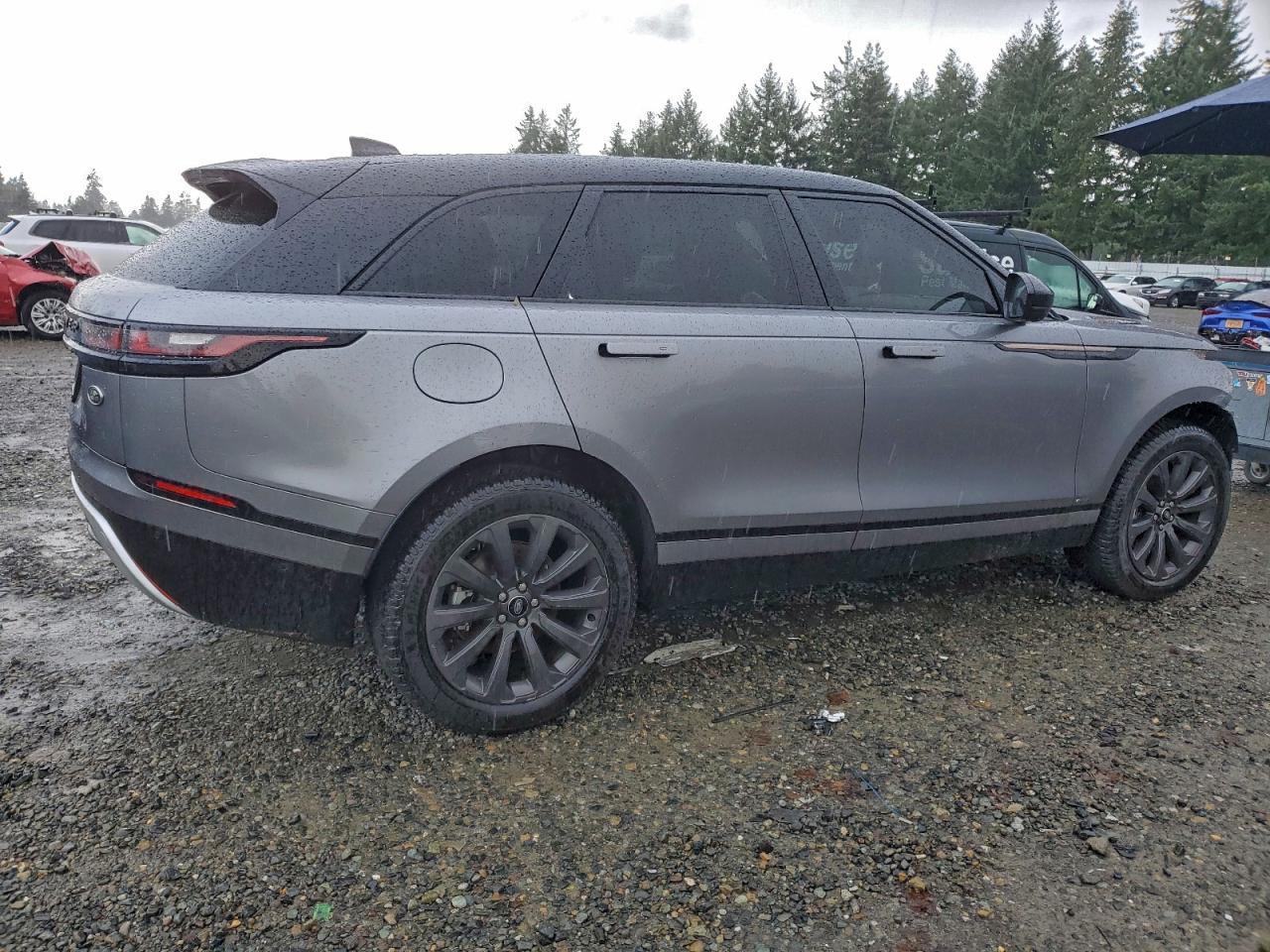 2021 Land Rover Range Rover Velar R-Dynamic S - Image 3