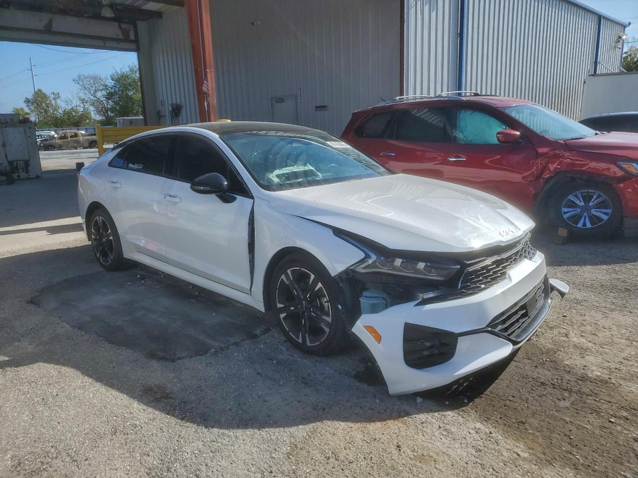 2023 Kia K5 Gt Line - Image 4
