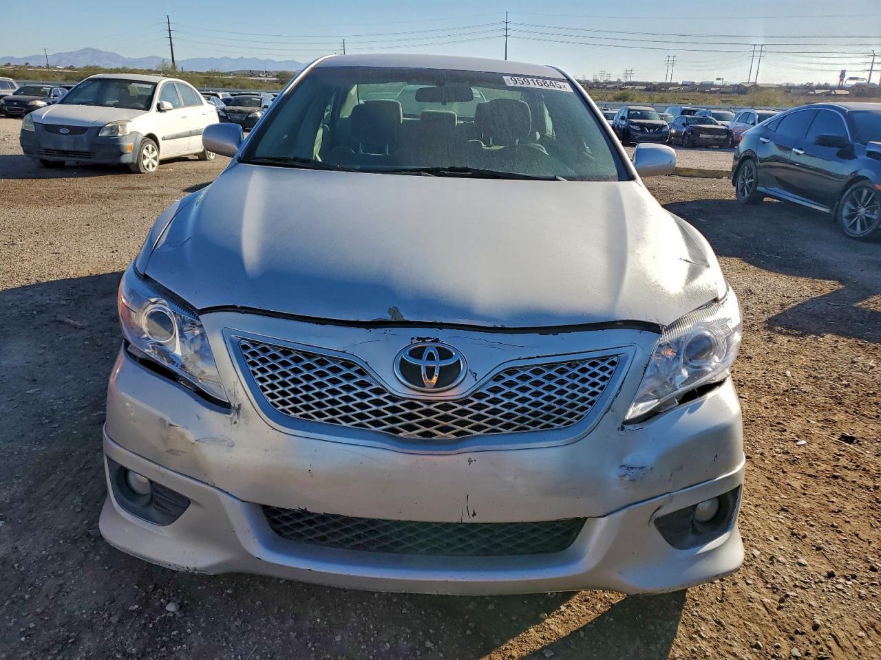 2010 Toyota Camry Base - Фото 5