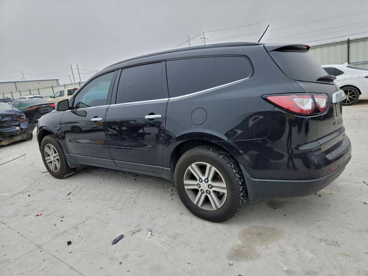 2015 Chevrolet Traverse Lt - Фото 2