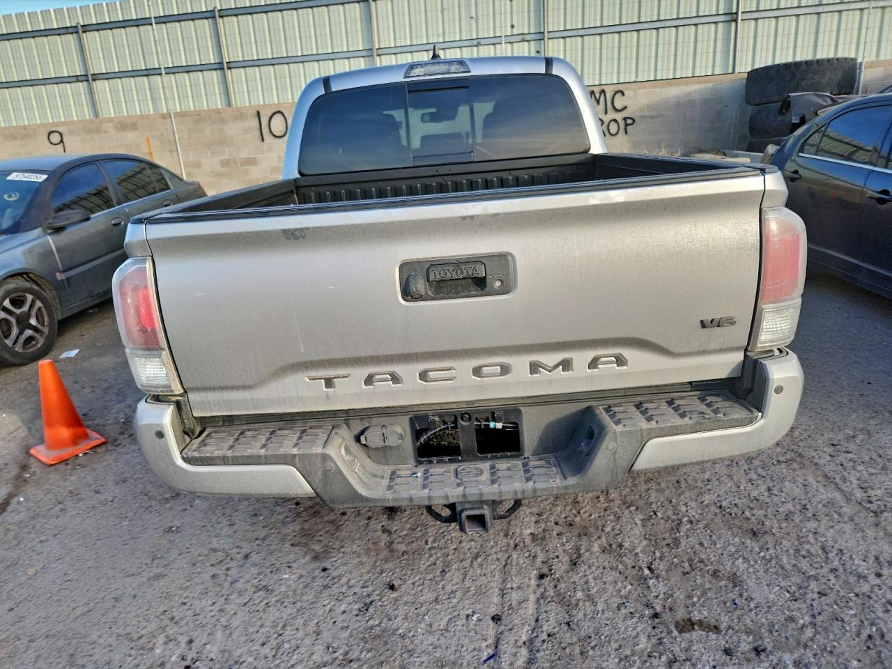 2020 Toyota Tacoma - Фото 6