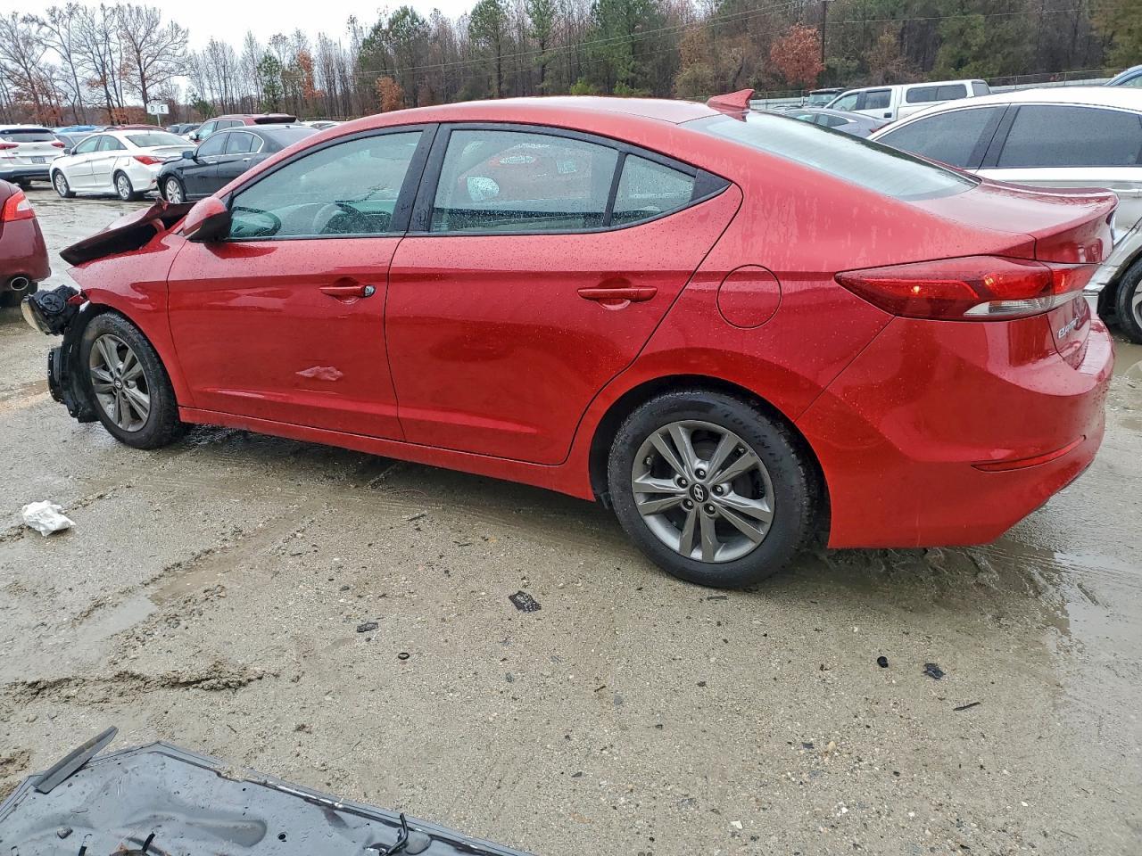 2017 Hyundai Elantra Se - Image 2