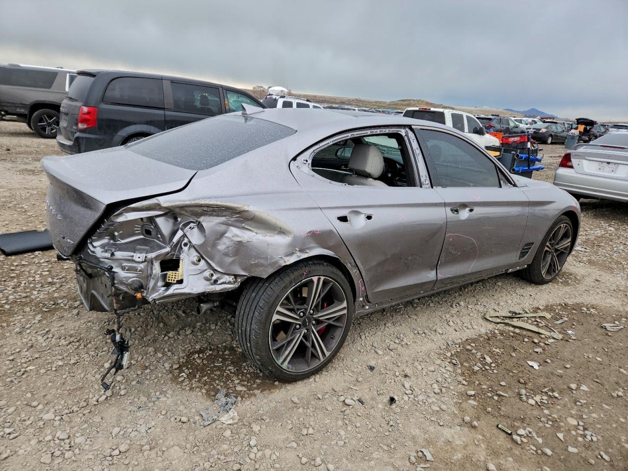 2025 Genesis G70 Sport Advanced - Фото 3