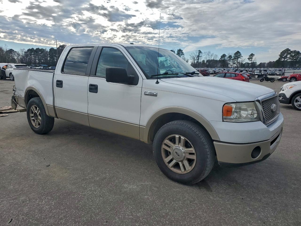 2008 Ford F150 Supercrew - Image 4