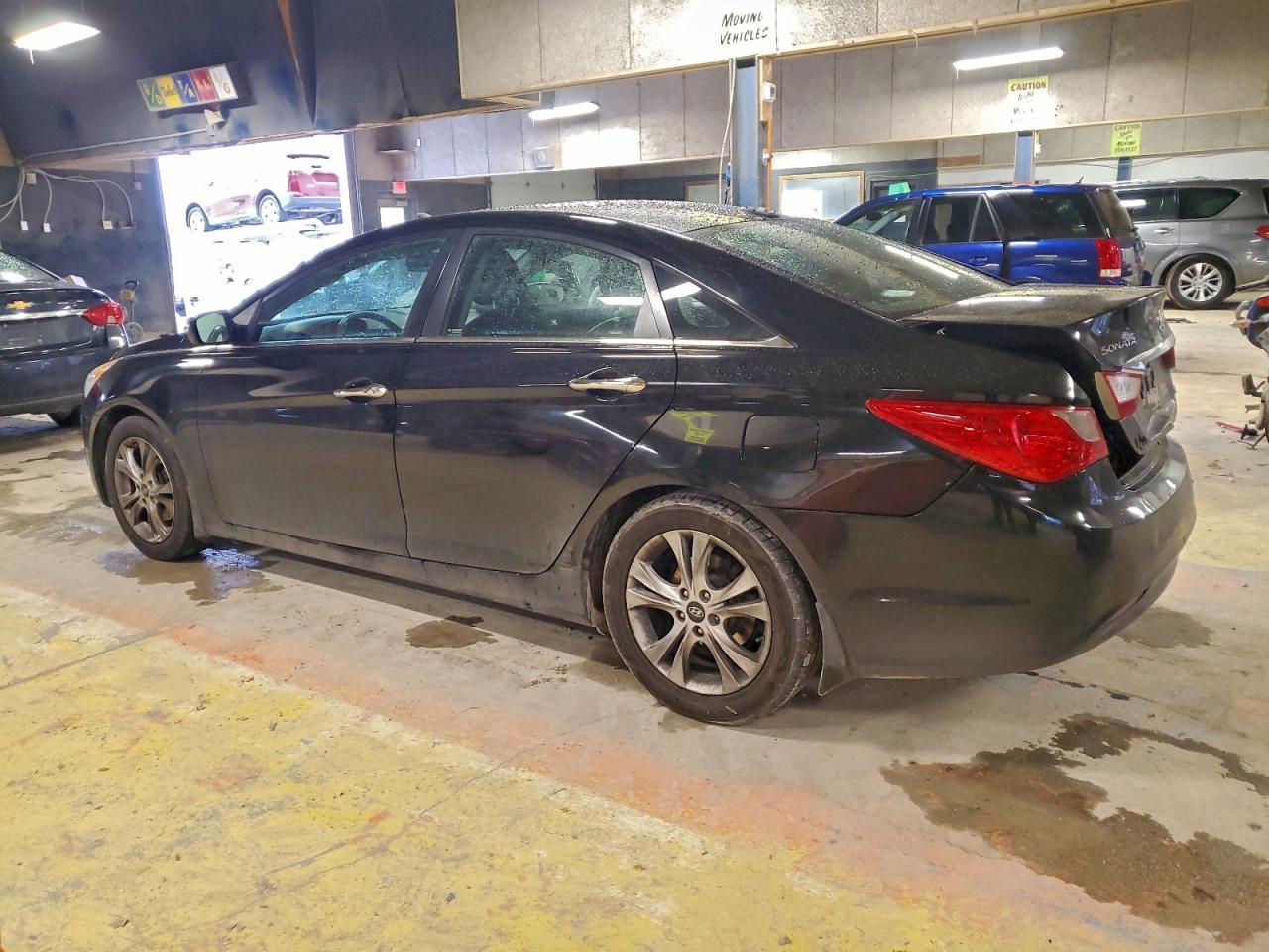 2013 Hyundai Sonata Se - Фото 2