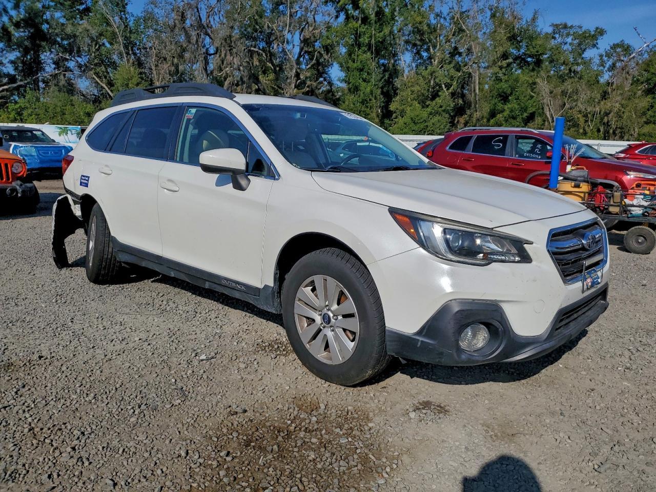 2019 Subaru Outback 2.5I Premium - Фото 4