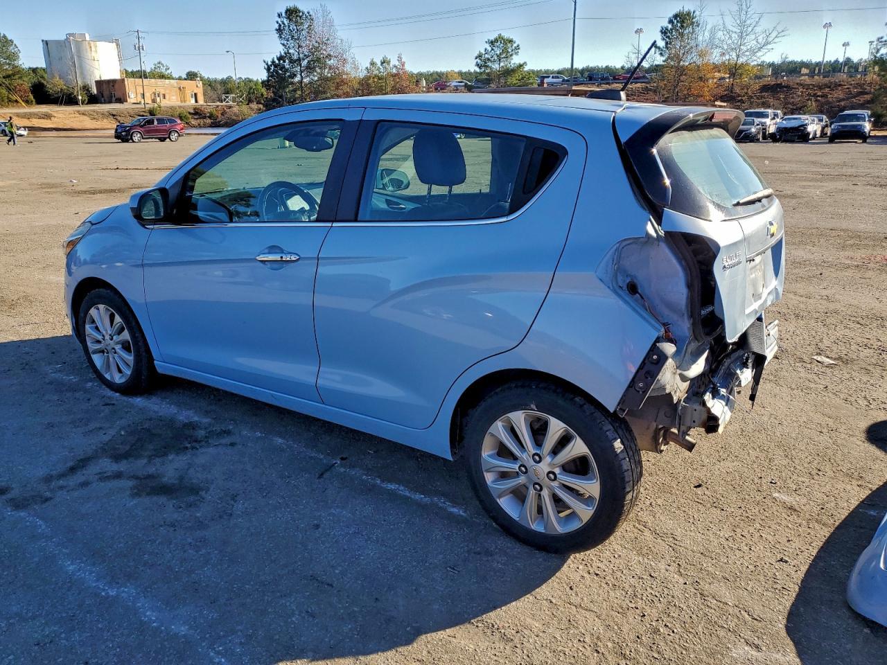2016 Chevrolet Spark 2Lt - Фото 2