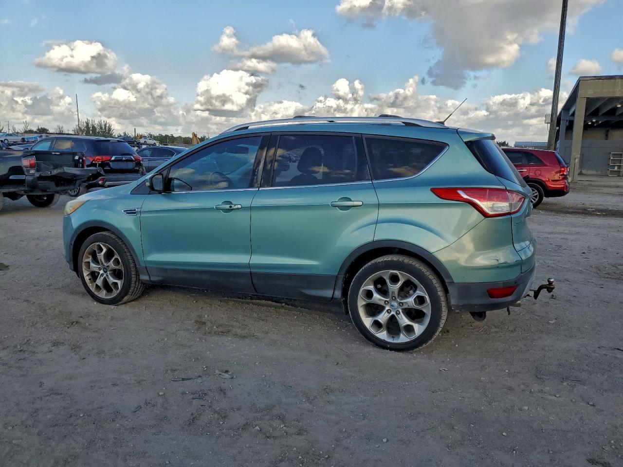2013 Ford Escape Titanium - Image 2