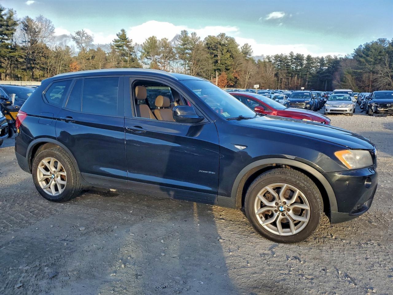 2011 BMW X3 xDrive35I - Image 4