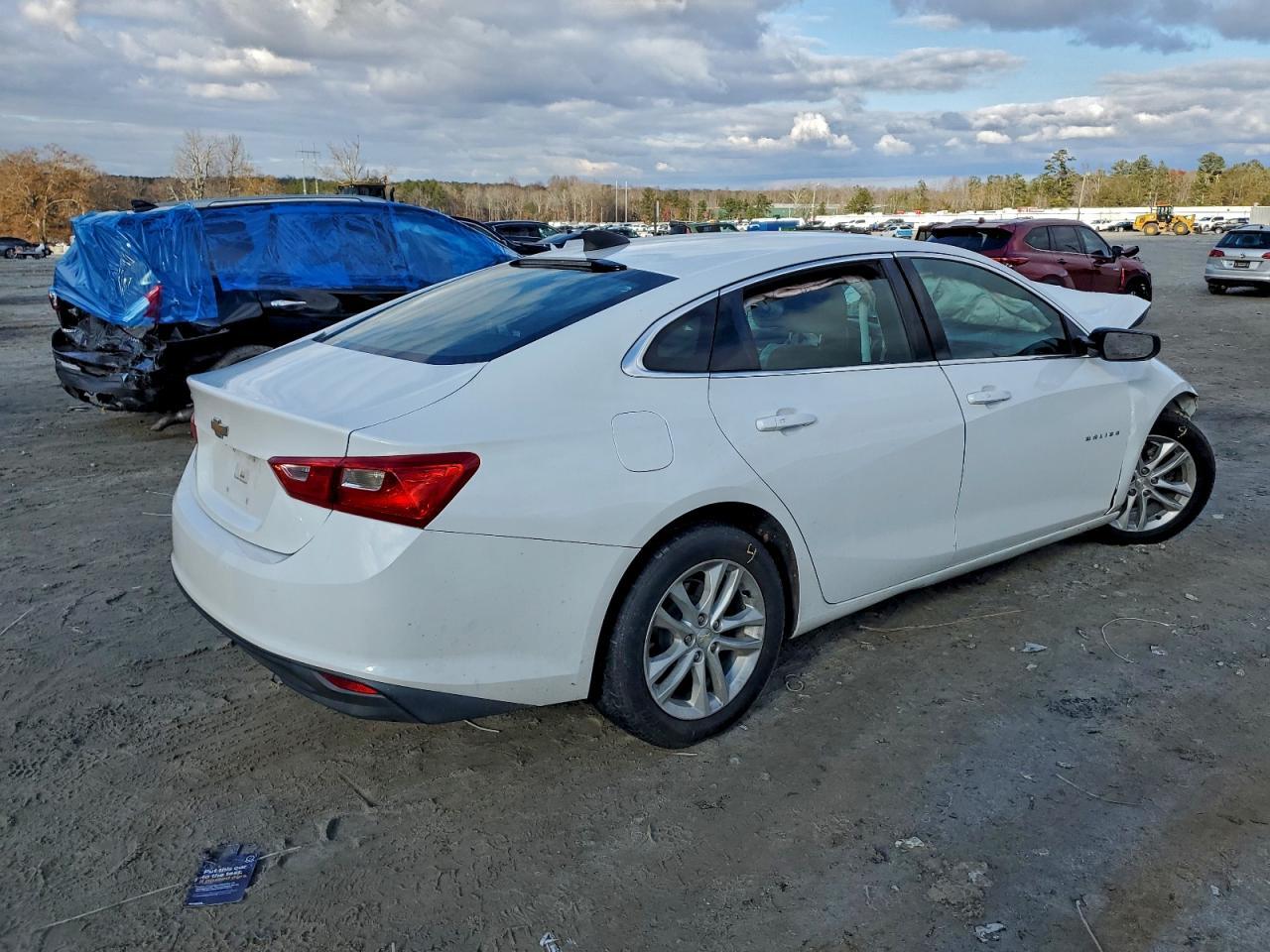 2018 Chevrolet Malibu Ls - Фото 3