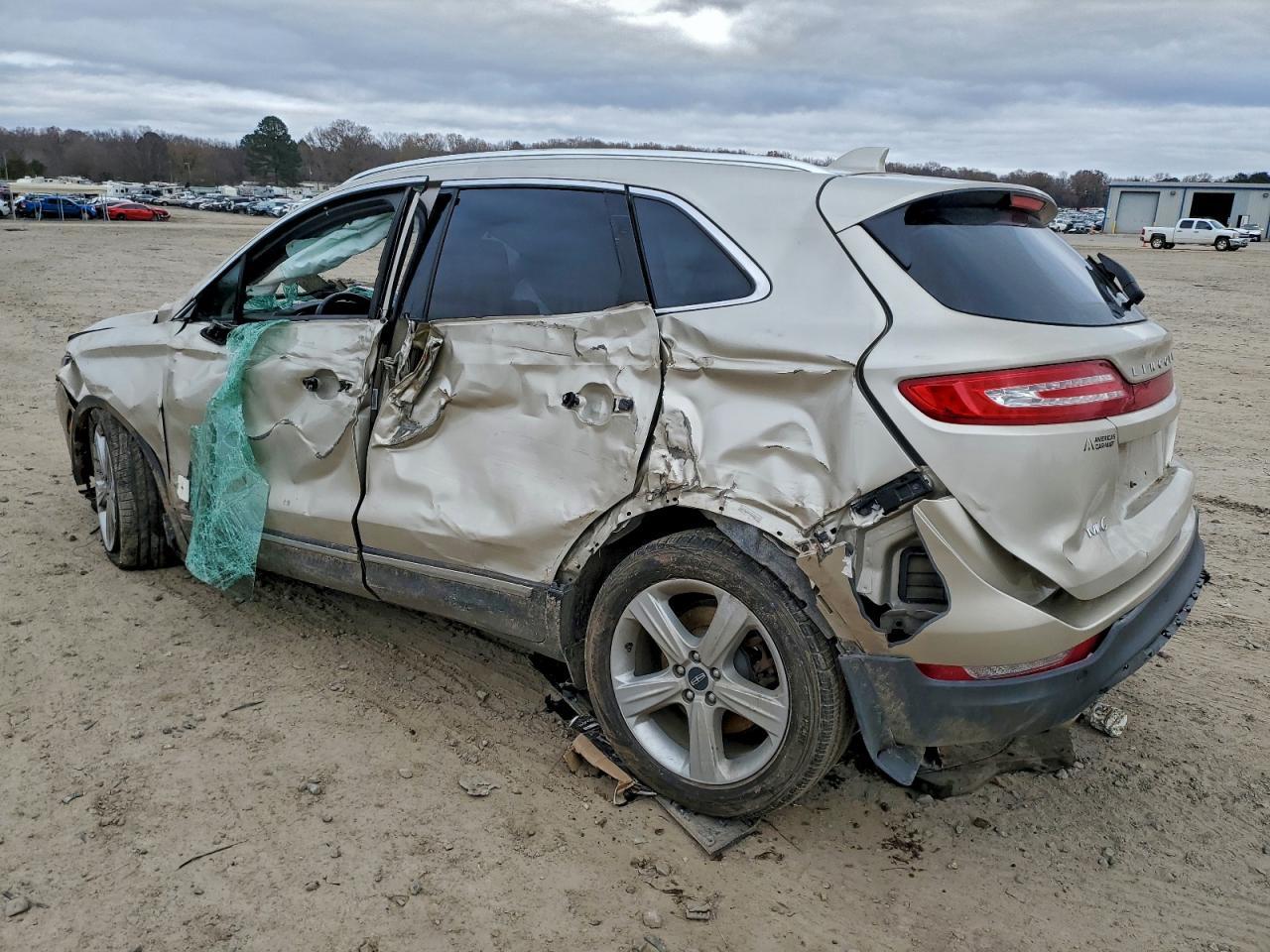 2017 Lincoln Mkc Premiere - Image 2