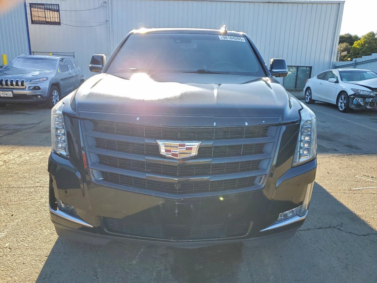 2017 Cadillac Escalade Esv Platinum - Фото 5
