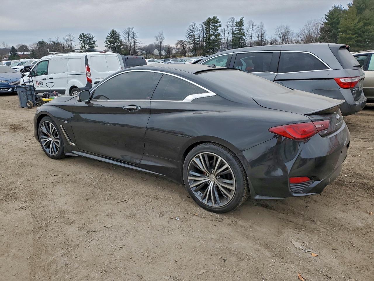 2017 Infiniti Q60 Premium - Image 2