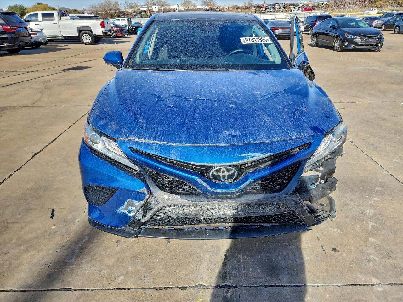 2020 Toyota Camry Xse - Фото 5