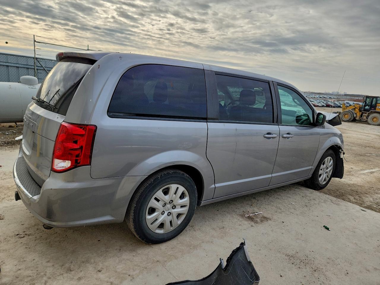 2018 Dodge Grand Caravan Se - Фото 3