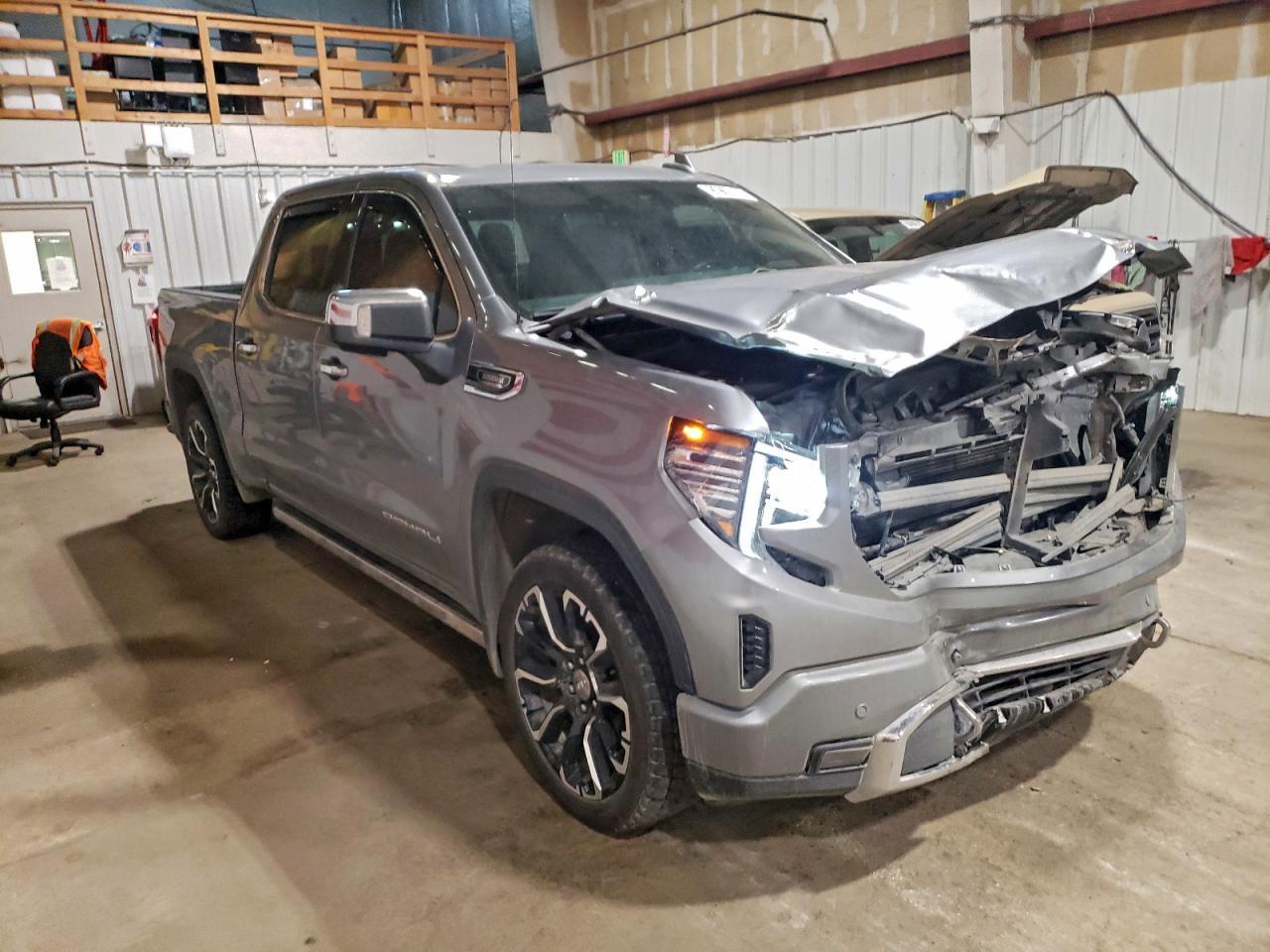 2024 GMC Sierra K1500 Denali - Image 4