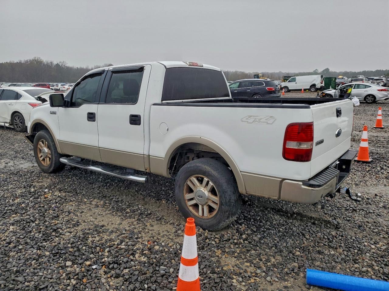 2008 Ford F150 Supercrew - Image 2