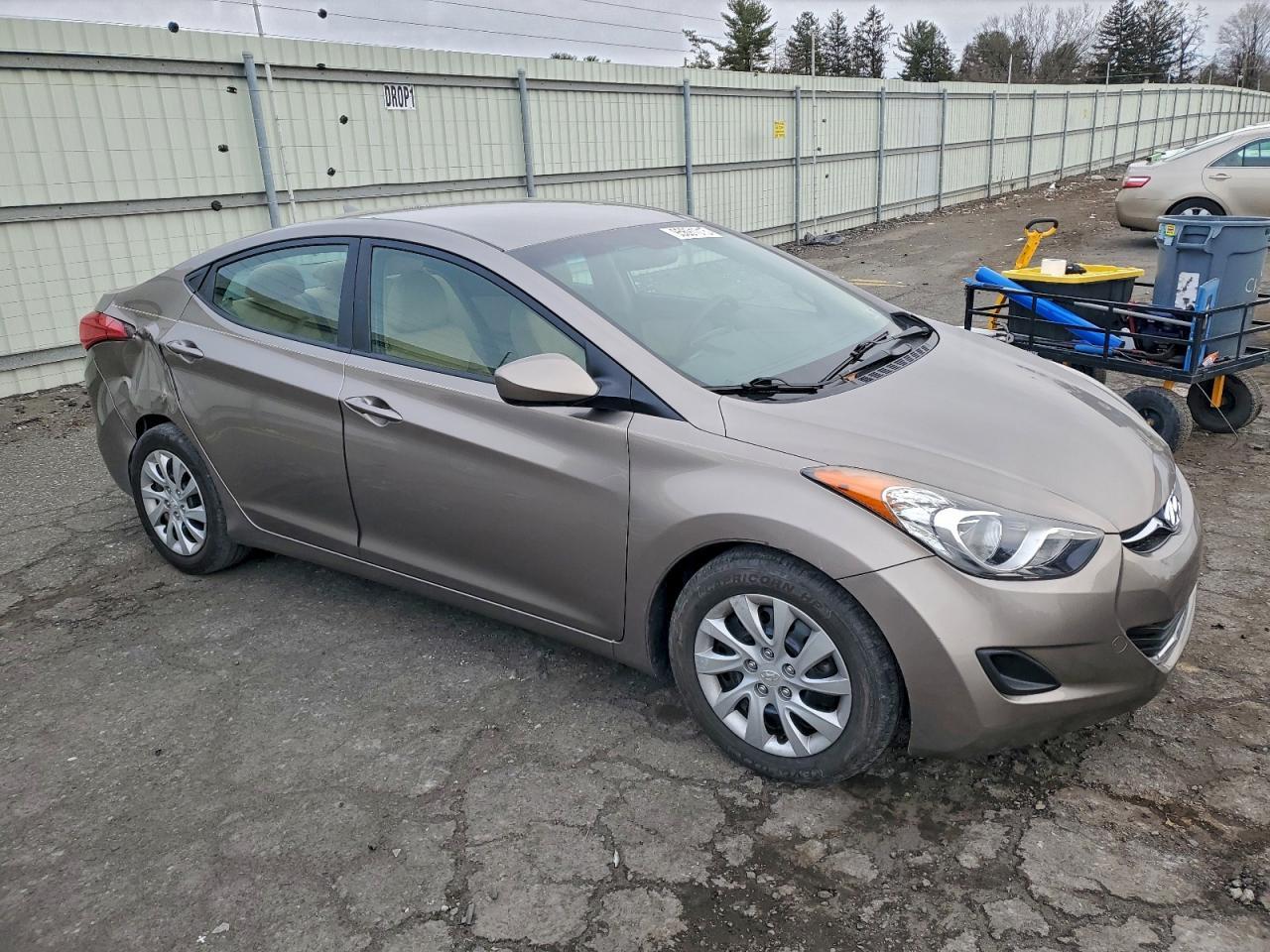 2013 Hyundai Elantra Gls - Фото 4