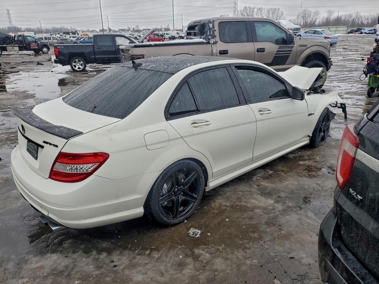 2010 Mercedes-Benz C 63 Amg - Фото 3