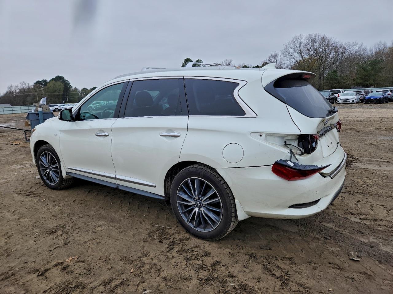 2019 Infiniti Qx60 Luxe - Фото 2