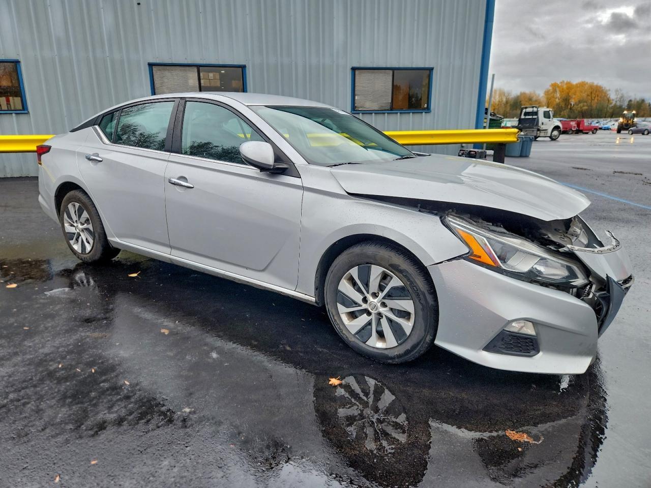 2020 Nissan Altima S - Image 4