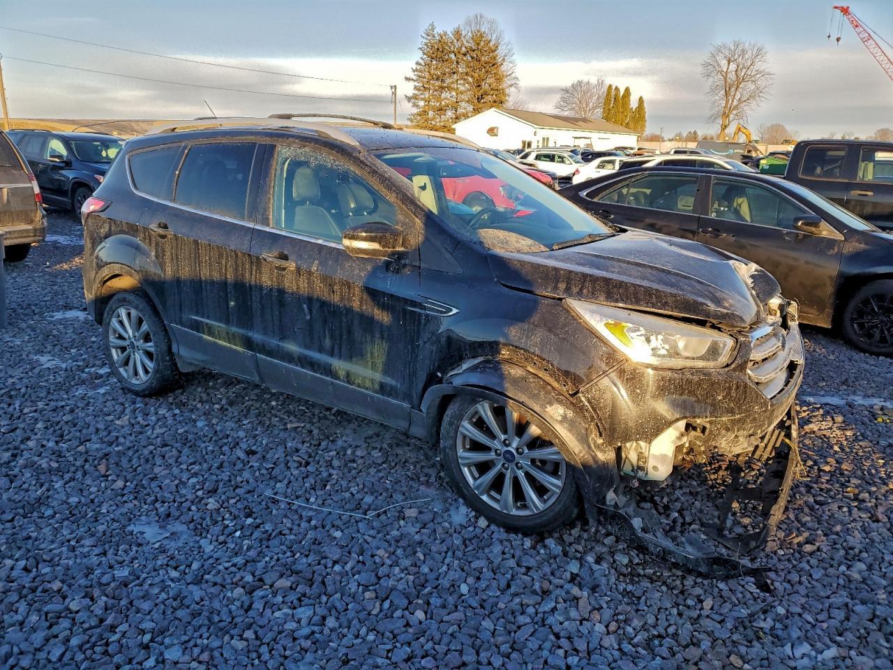2017 Ford Escape Titanium - Image 4