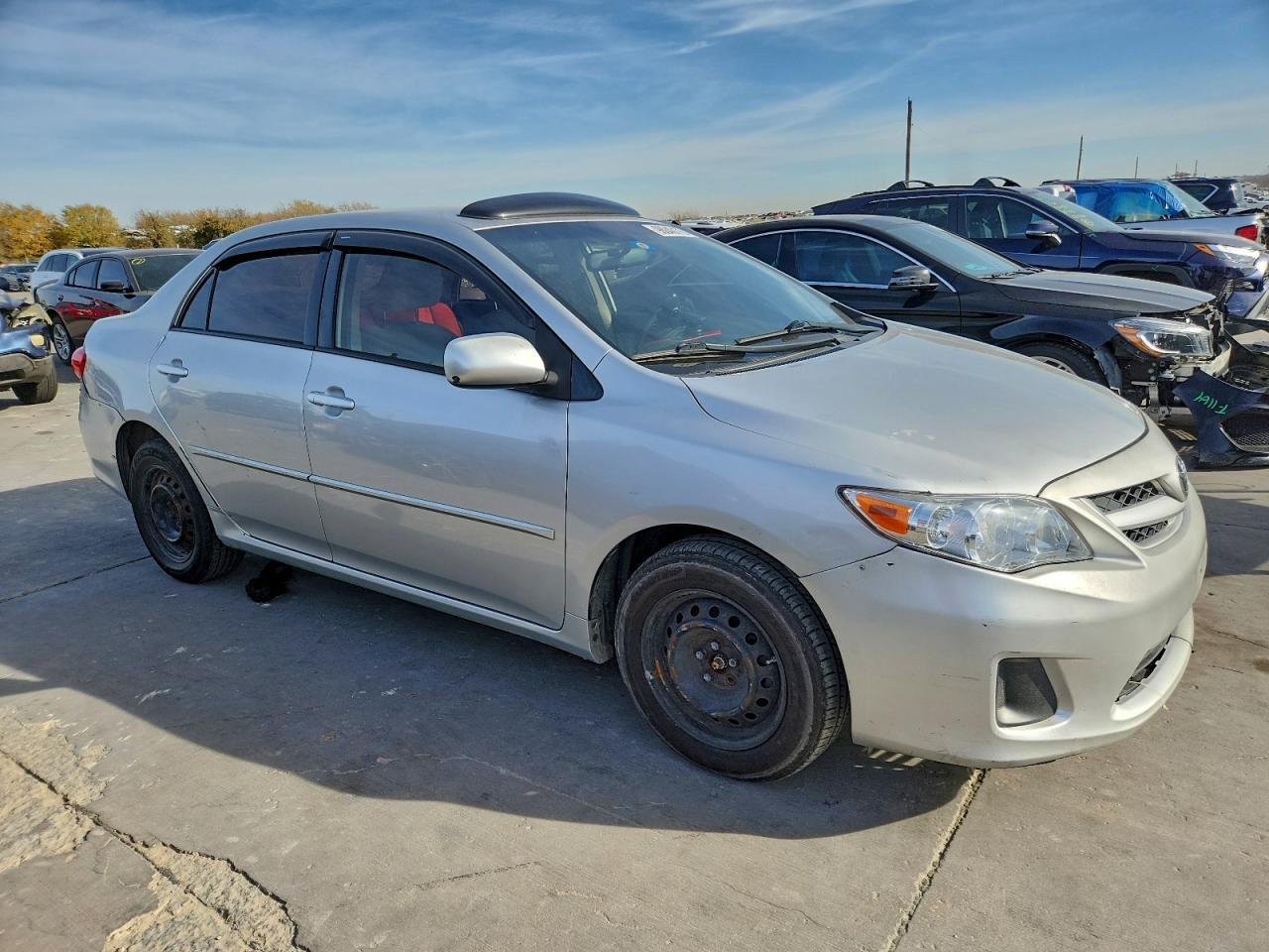 2011 Toyota Corolla Le - Image 4