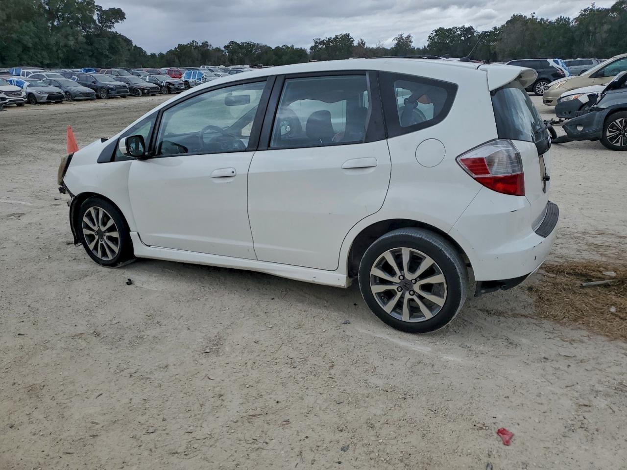 2013 Honda Fit Sport - Фото 2