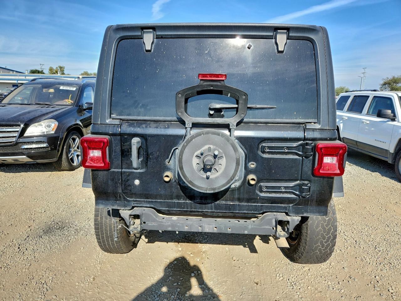 2018 Jeep Wrangler Unlimited Rubicon - Image 6