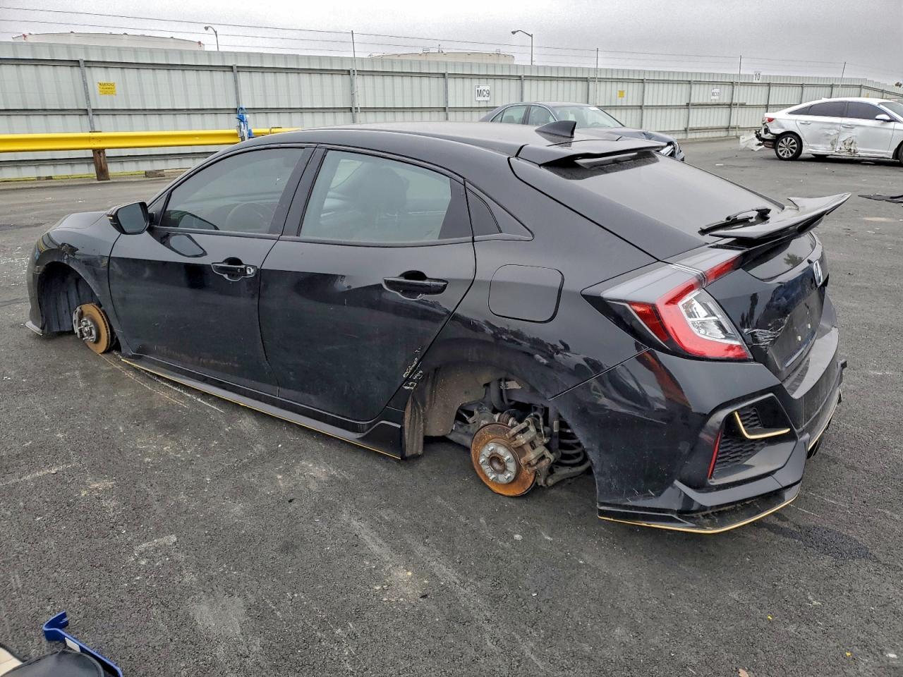 2021 Honda Civic Sport - Фото 2