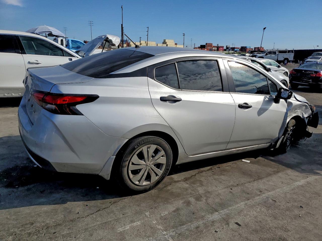 2025 Nissan Versa S - Фото 3