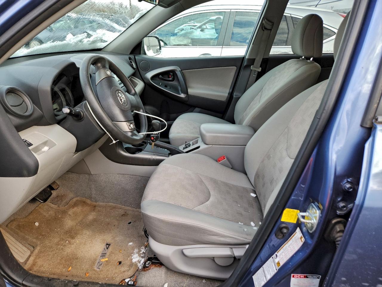 2012 Toyota Rav4 - Фото 7